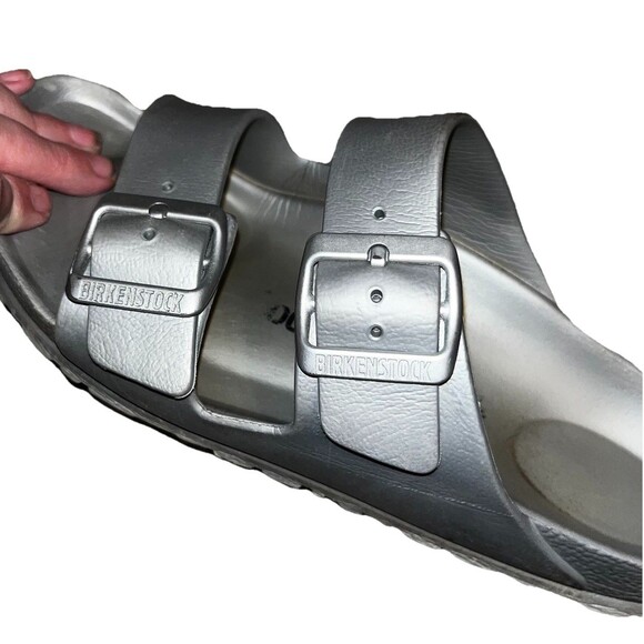 Birkenstock Arizona Essentials Metallic Silver Sandals Woman's EU Size 37 US 6 - Picture 2 of 5
